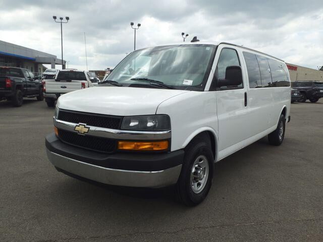2020 CHEVROLET Express
