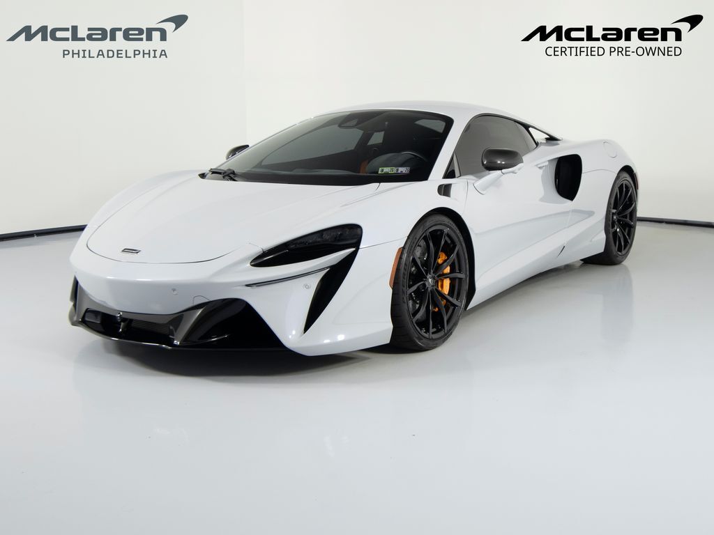 2023 MCLAREN ARTURA