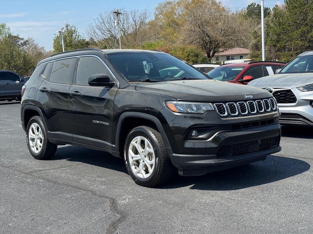 2024 JEEP Compass