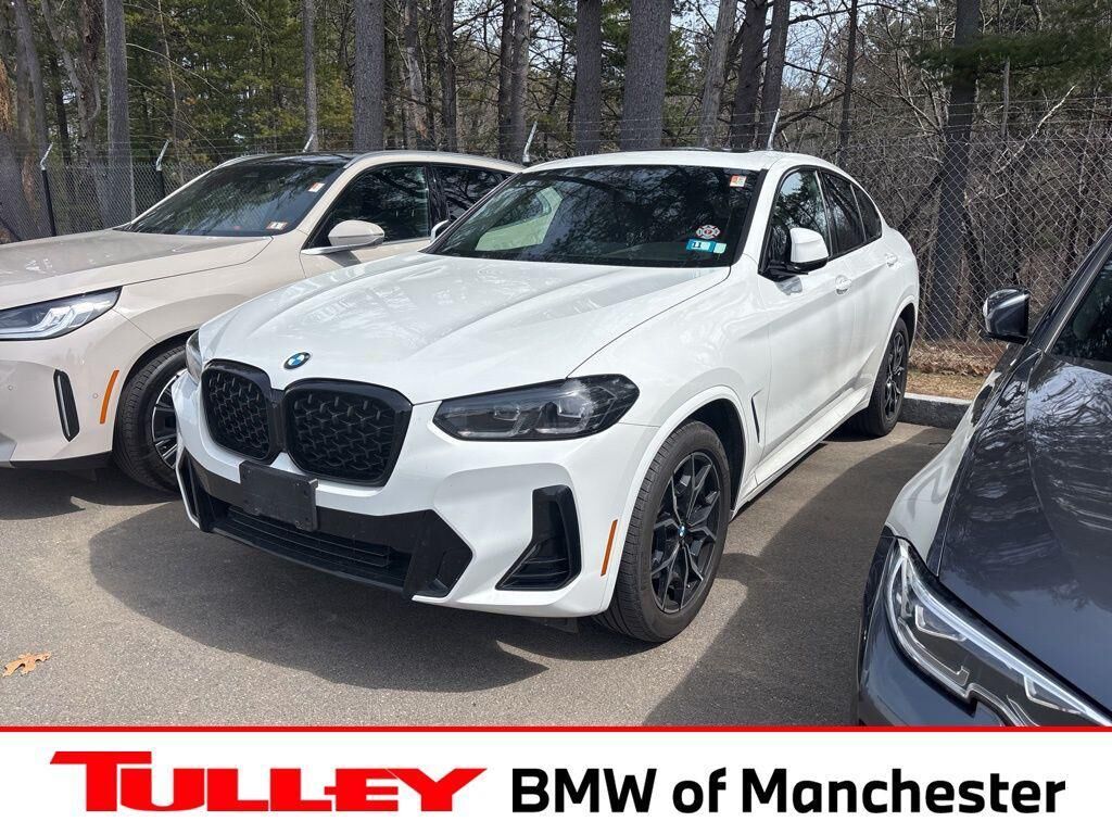 2022 BMW X4