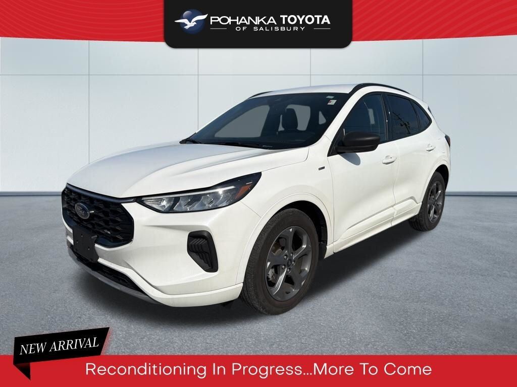 2023 FORD Escape