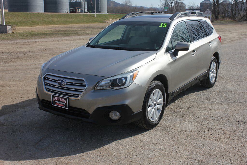 2015 SUBARU Outback