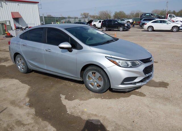 2017 CHEVROLET Cruze