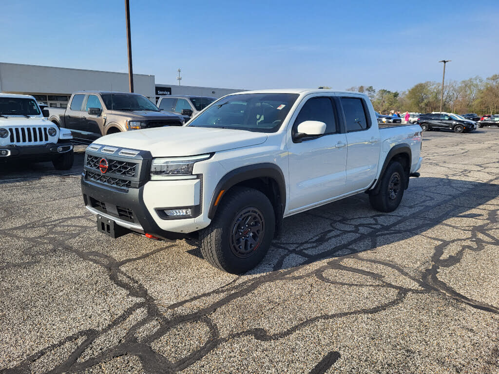 2025 NISSAN Frontier