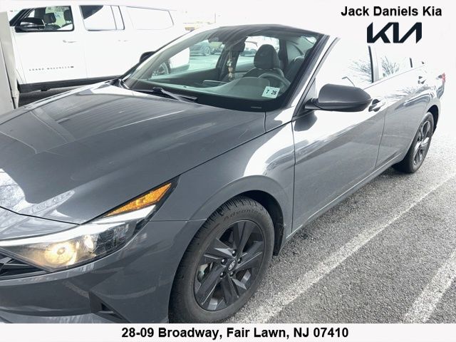 2023 HYUNDAI Elantra