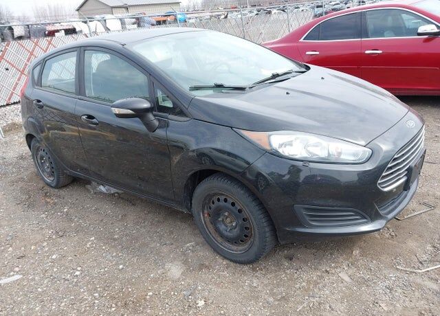 2015 FORD Fiesta
