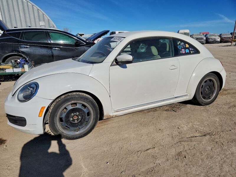 2013 VOLKSWAGEN Beetle