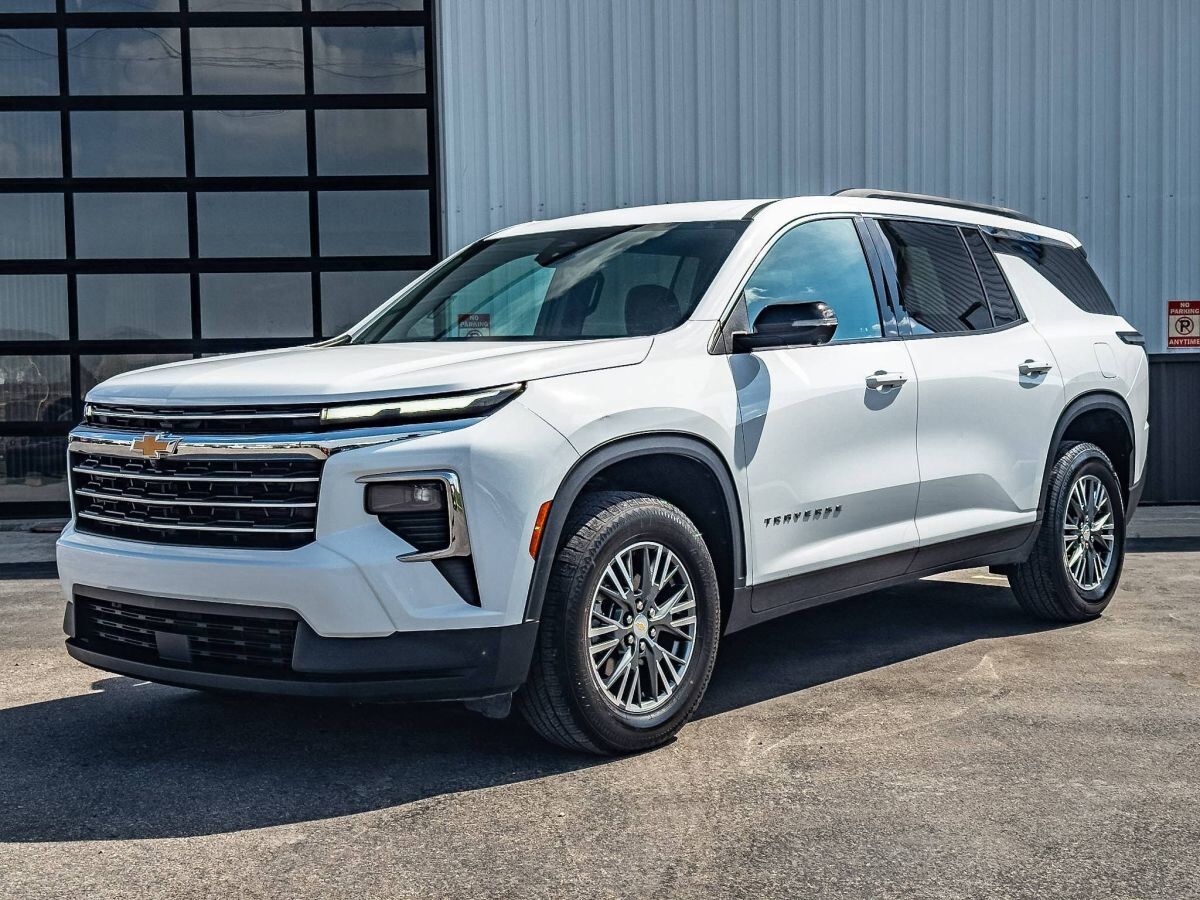 2024 CHEVROLET Traverse