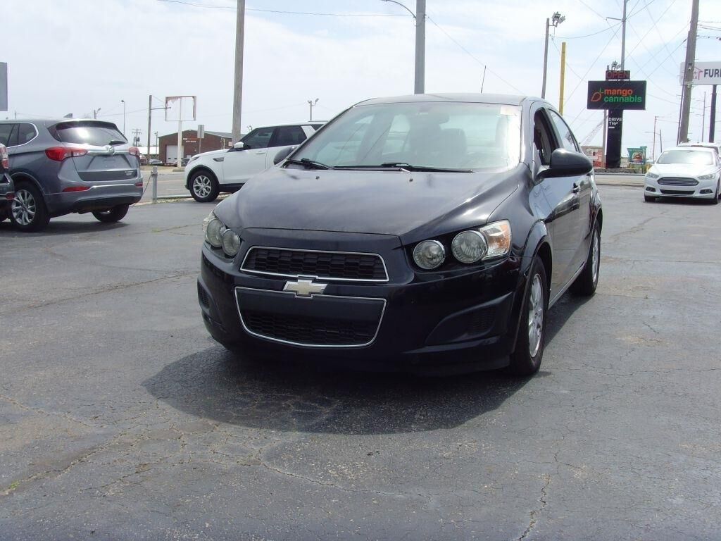 2016 CHEVROLET Sonic