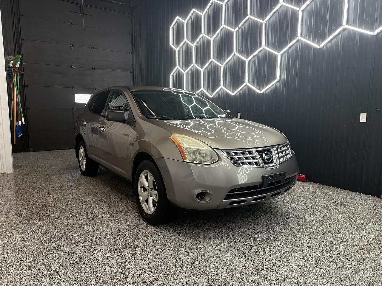 2010 NISSAN Rogue