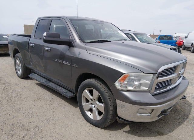 2012 DODGE Ram
