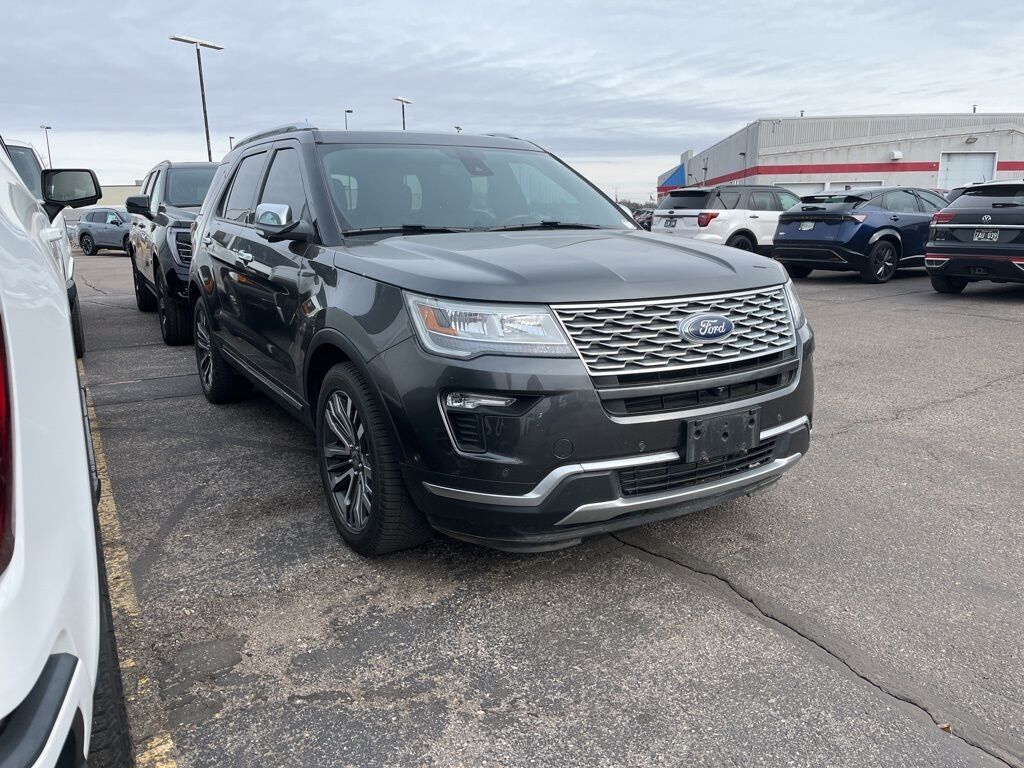2019 FORD Explorer