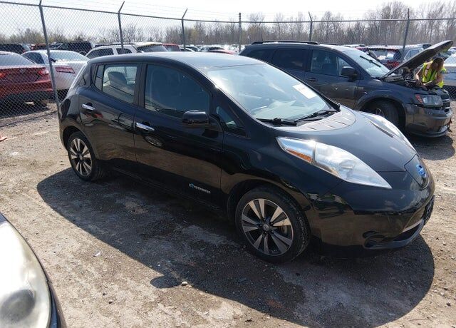 2015 NISSAN Leaf