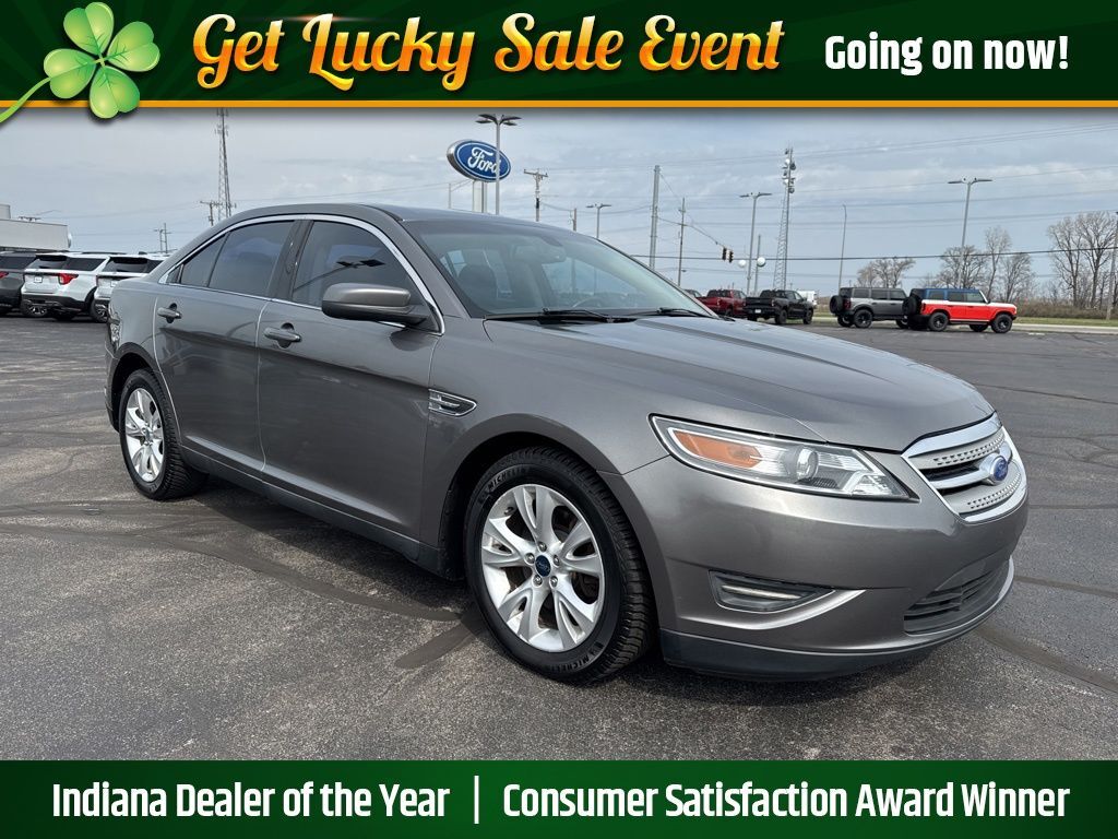 2011 FORD Taurus