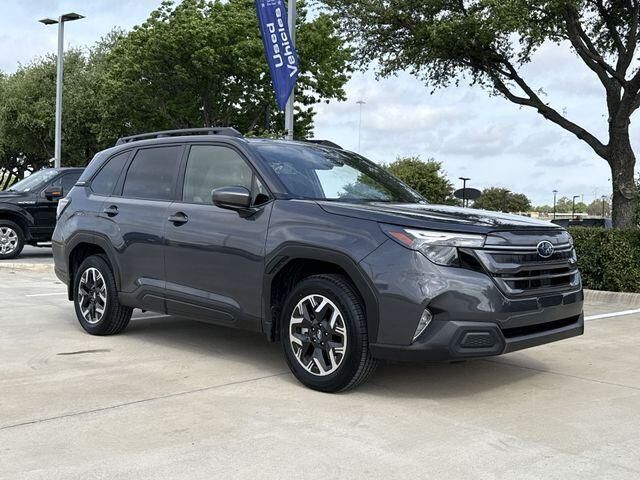 2025 SUBARU Forester