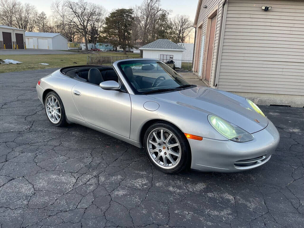 2001 PORSCHE 911