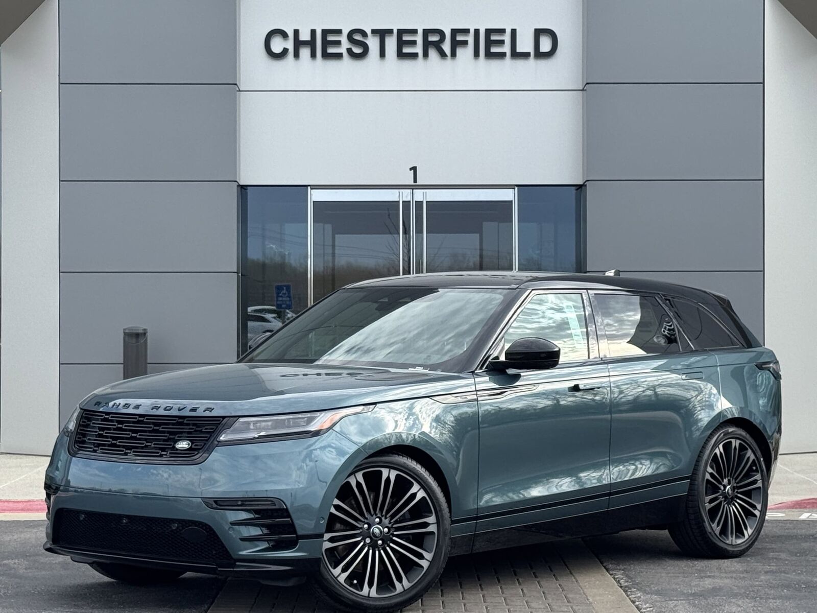 2026 LAND ROVER Range Rover Velar