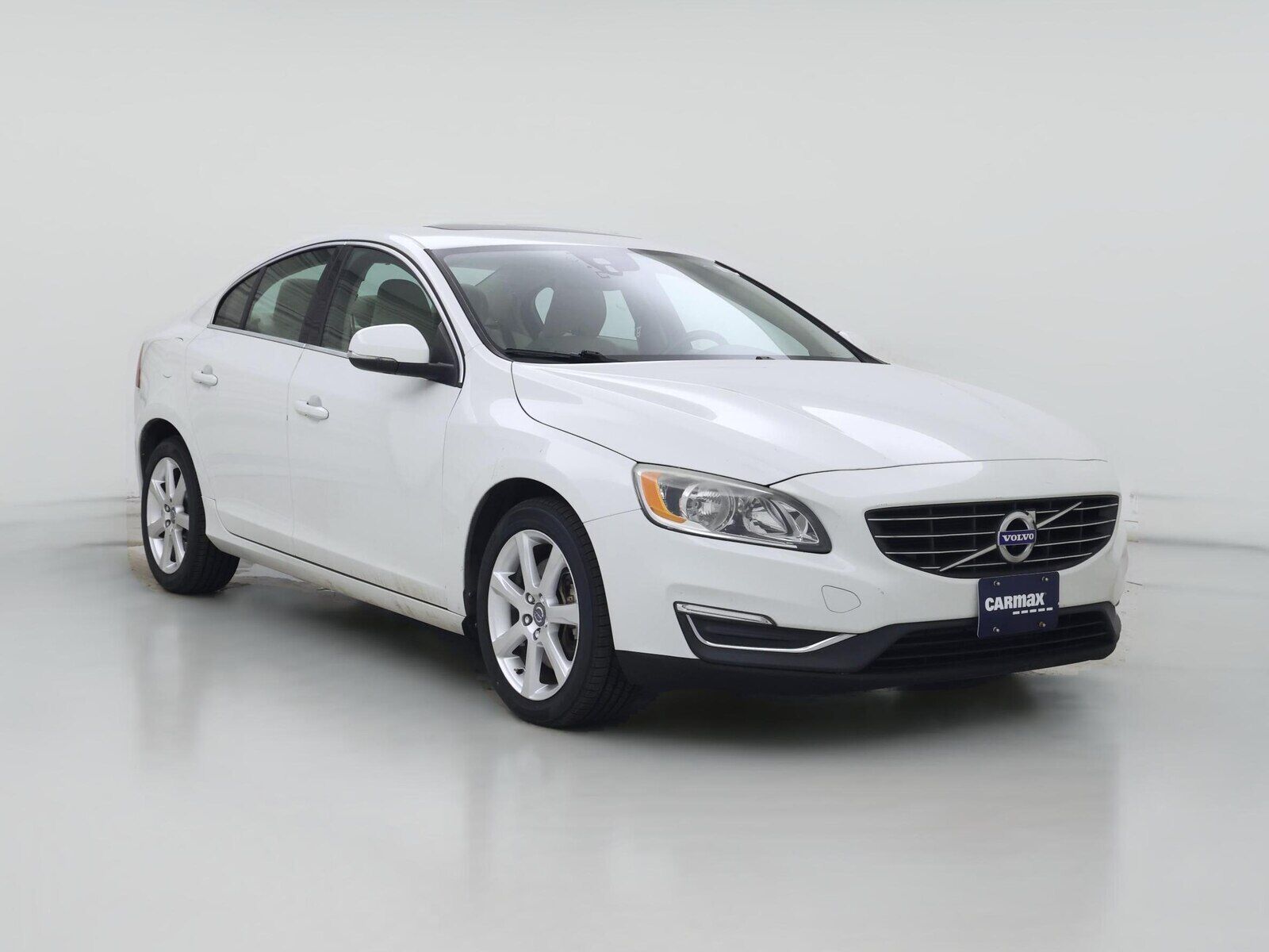 2016 VOLVO S60