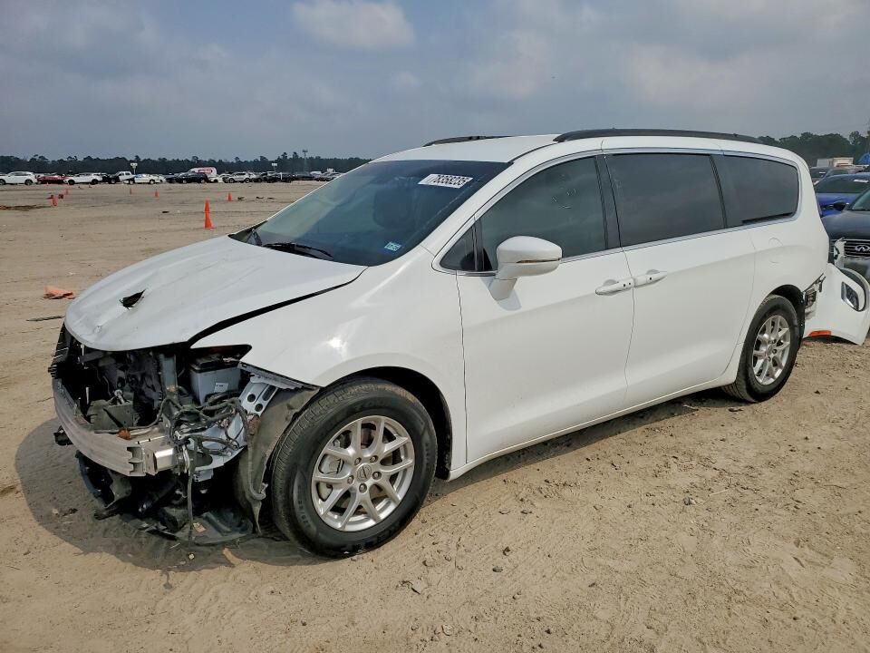 2022 CHRYSLER Pacifica