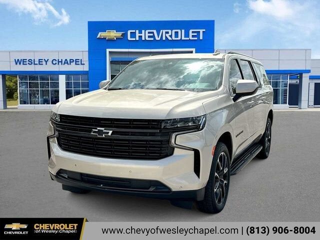 2023 CHEVROLET Suburban