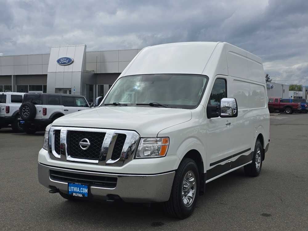 2018 NISSAN NV