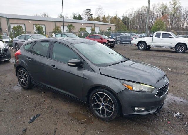 2017 FORD Focus