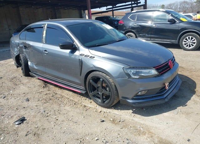 2016 VOLKSWAGEN Jetta