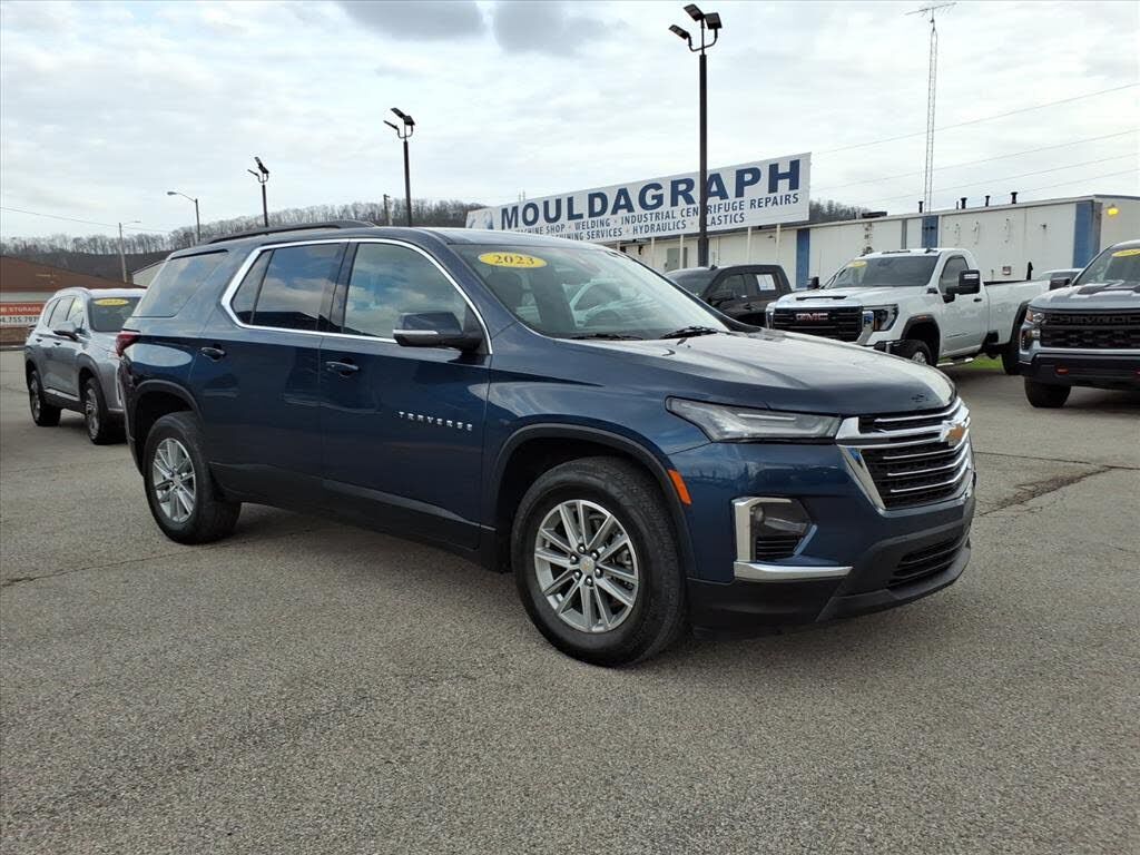 2023 CHEVROLET Traverse
