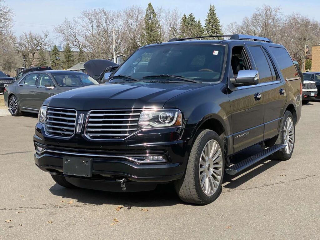 2017 LINCOLN Navigator