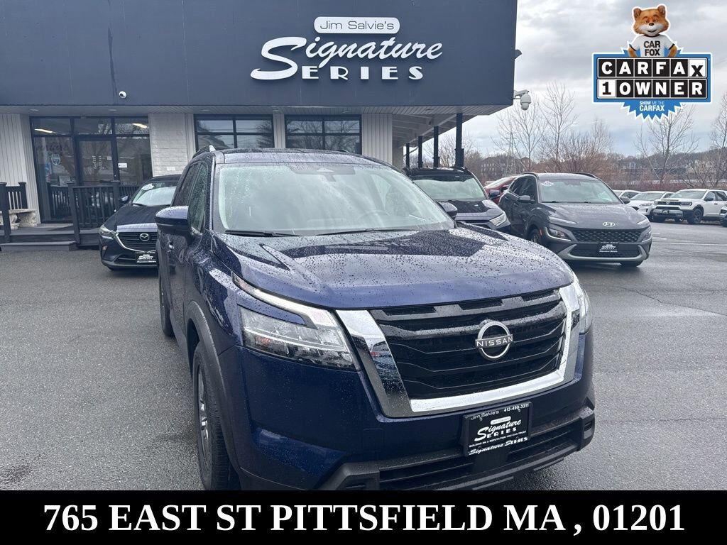 2022 NISSAN Pathfinder