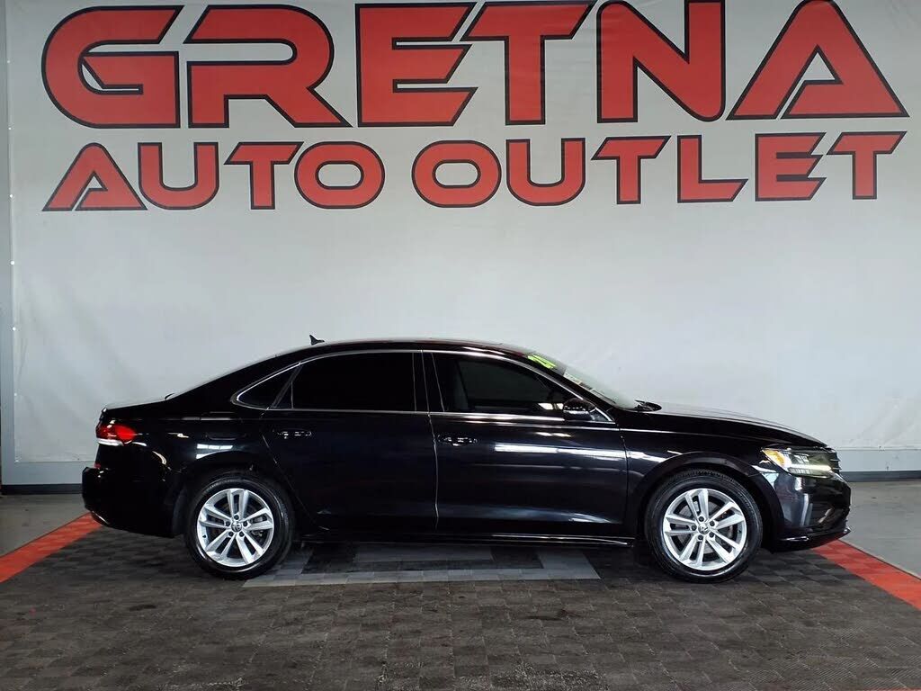 2020 VOLKSWAGEN Passat