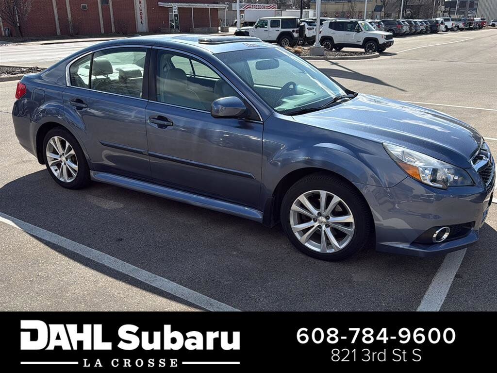2014 SUBARU Legacy