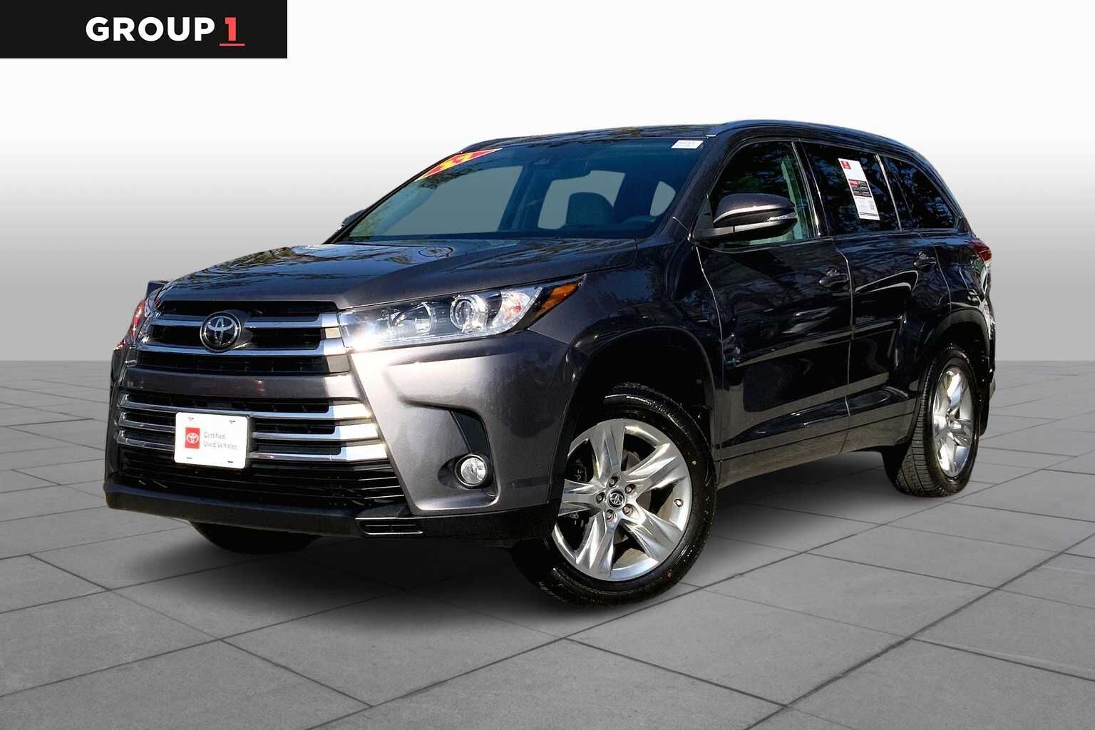 2017 TOYOTA Highlander