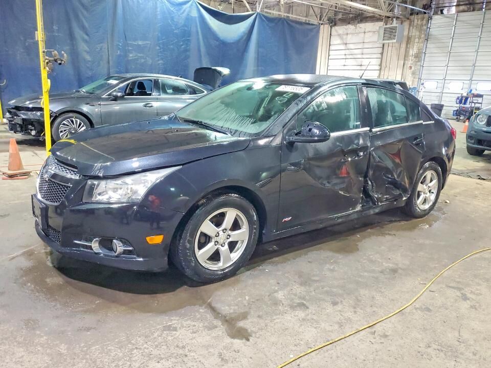 2014 CHEVROLET Cruze