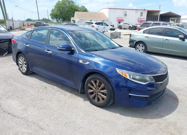 2018 KIA Optima