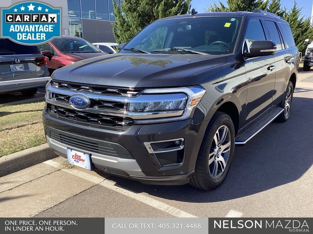 2022 FORD Expedition