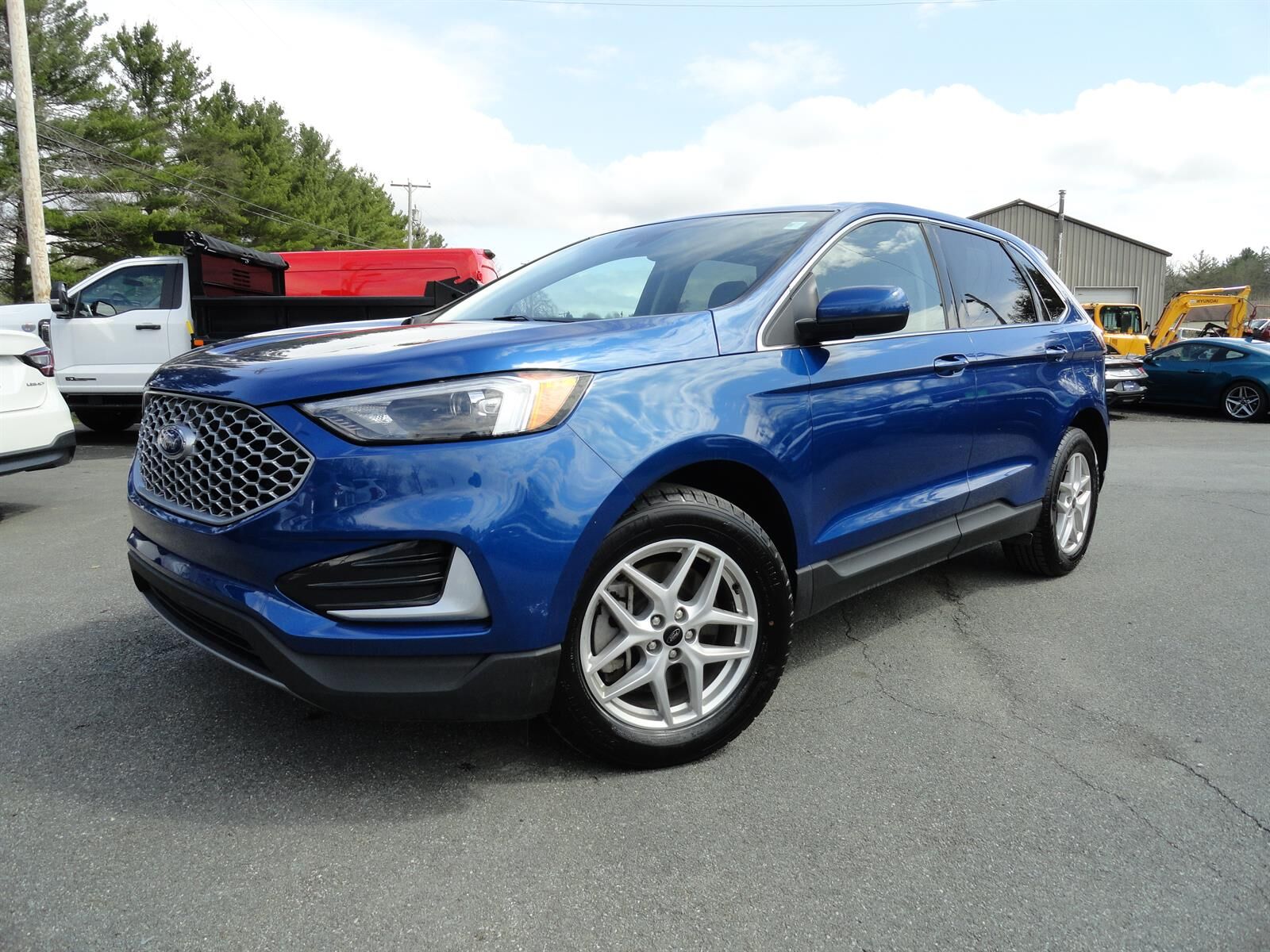 2024 FORD Edge