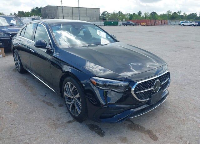 2024 MERCEDES-BENZ E-Class