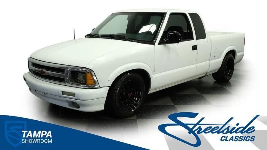 1995 CHEVROLET S-10 Pickup