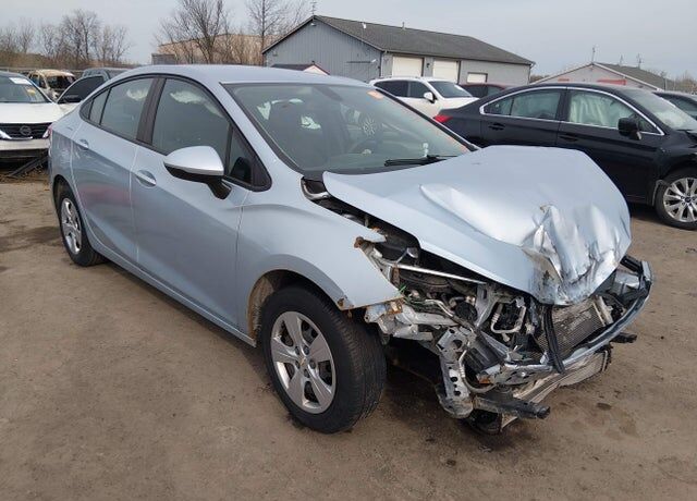 2018 CHEVROLET Cruze