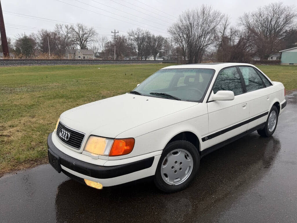 Audi 100