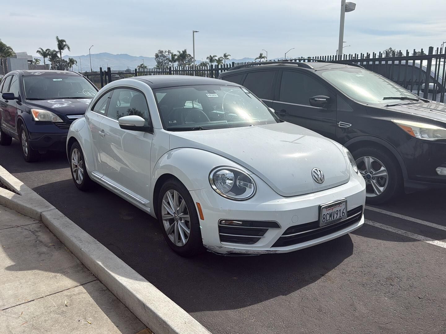 2018 VOLKSWAGEN Beetle