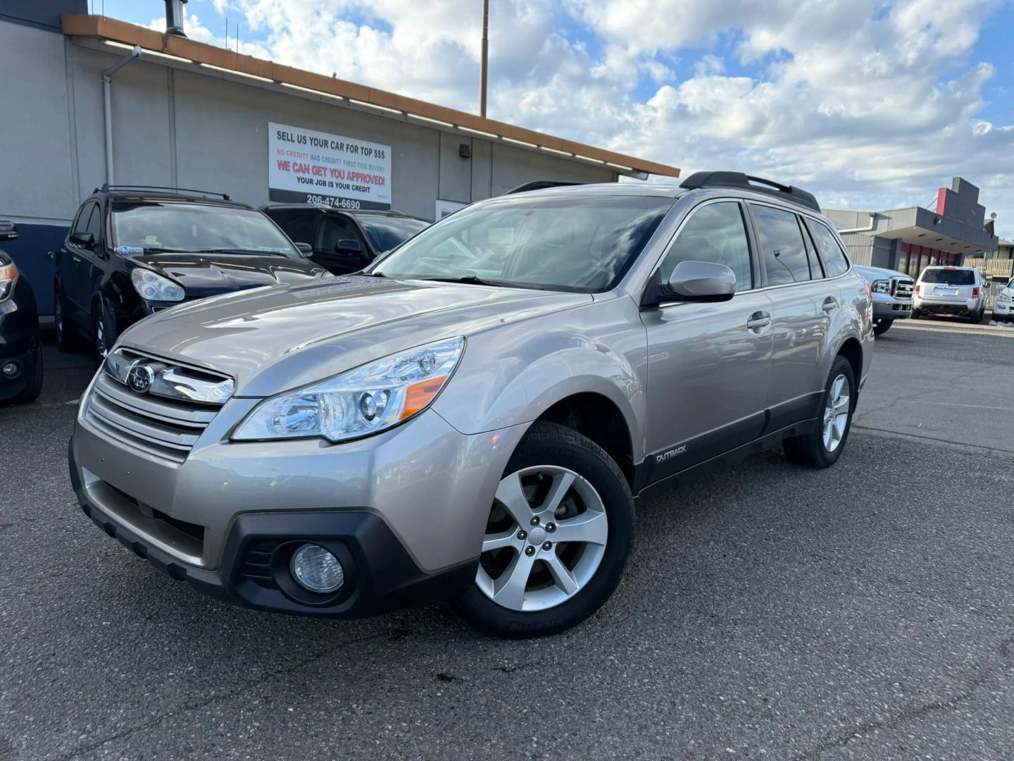2014 SUBARU Outback