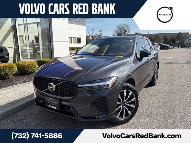 2025 VOLVO XC60