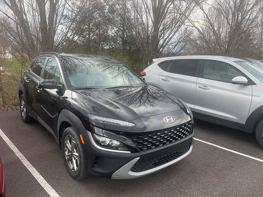 2023 HYUNDAI Kona