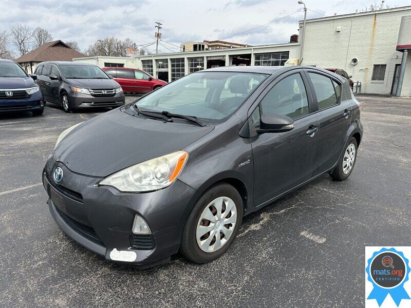 2012 TOYOTA Prius