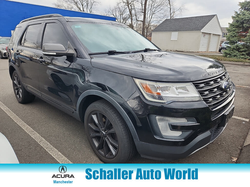 2017 FORD Explorer