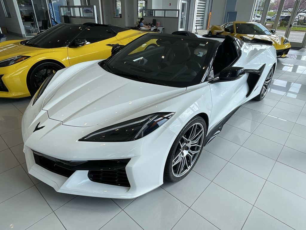 2024 CHEVROLET Corvette