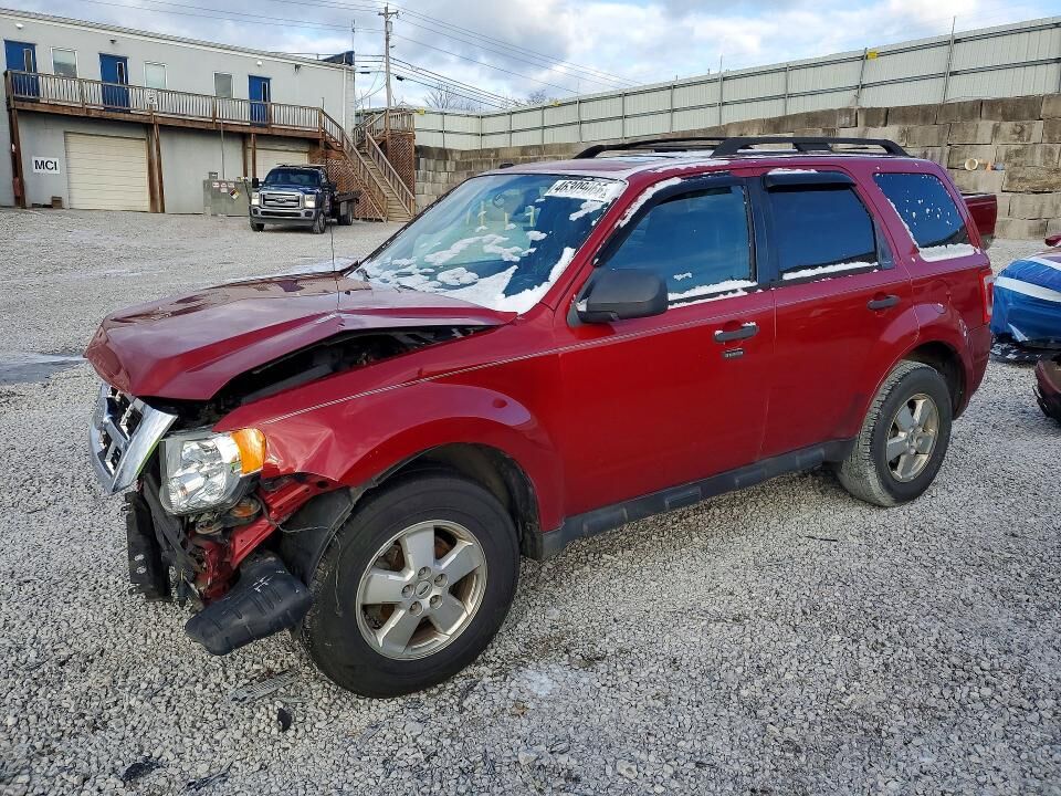 2011 FORD Escape