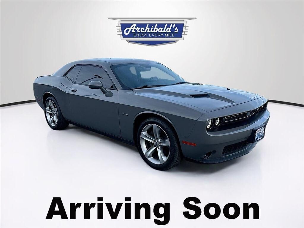 2017 DODGE Challenger